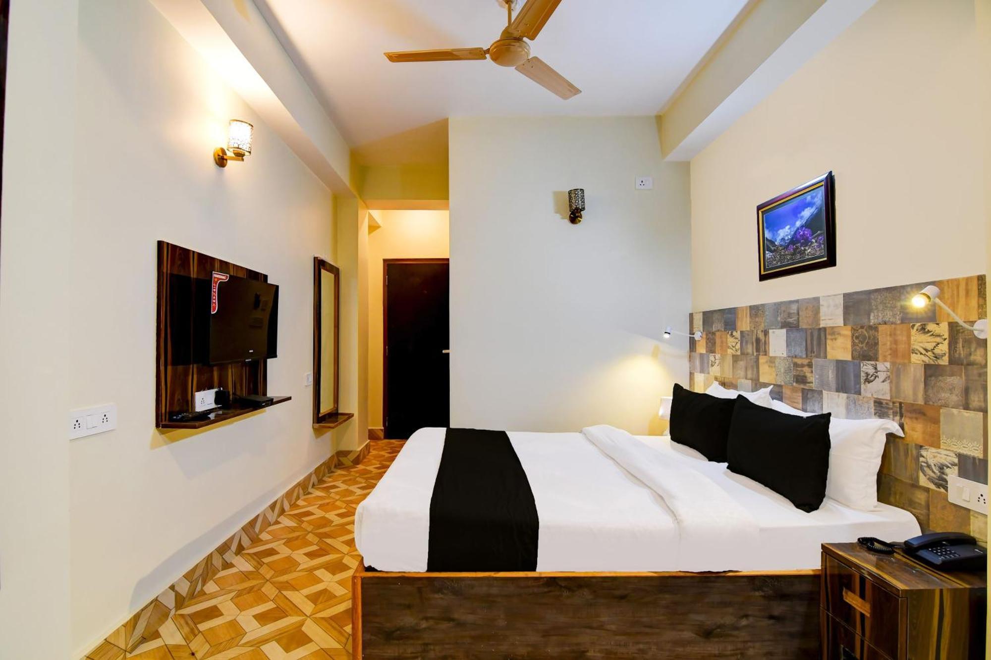 Super Townhouse Downtown Gangtok Hotel Exterior photo